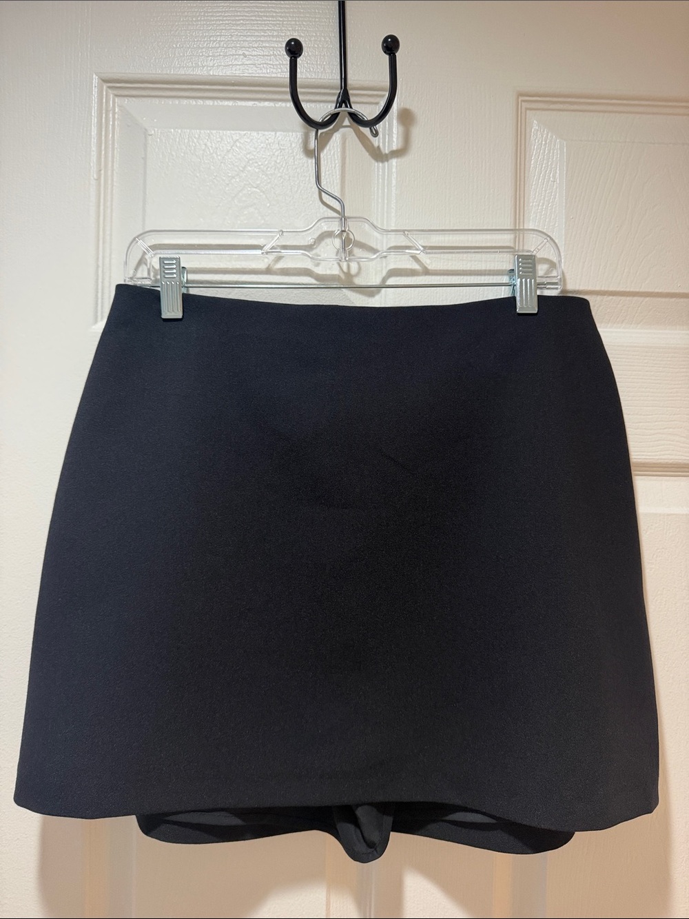 Abercrombie & Fitch Black Curve Love Mini Skort Size Large NWOT